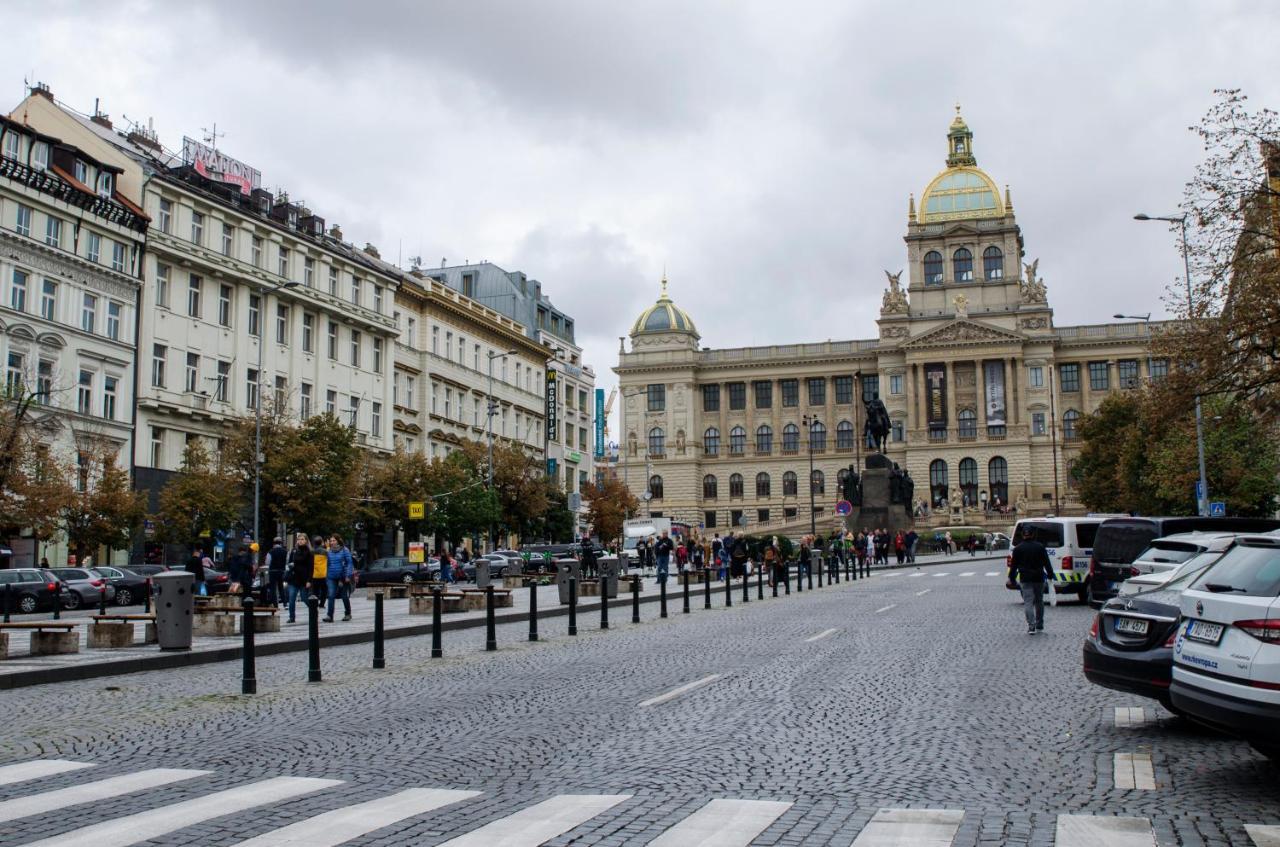 Exlusive Apartment Paris Style Прага Екстер'єр фото